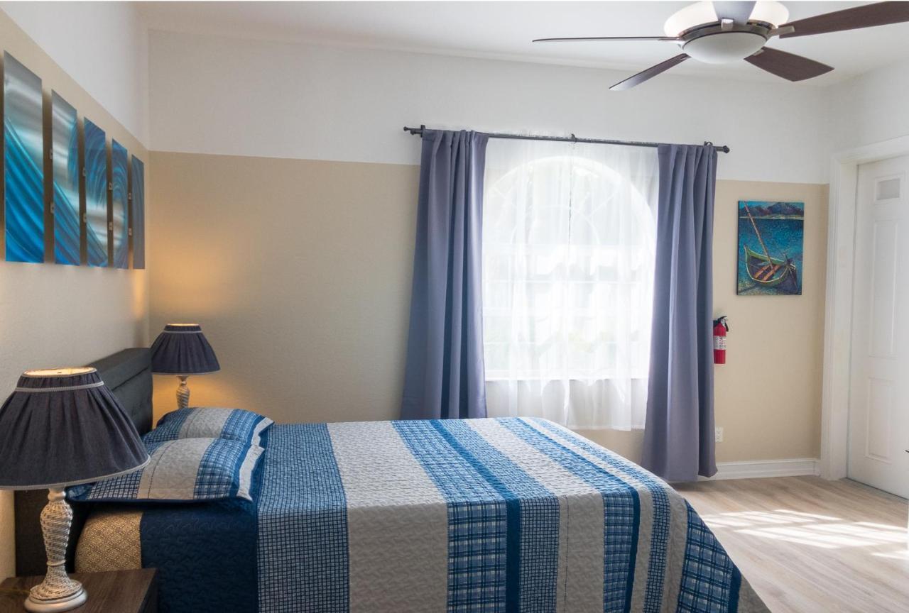 White Orchid Apartments Fort Myers Extérieur photo